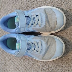 Nike Revolution Sneakers Velcro